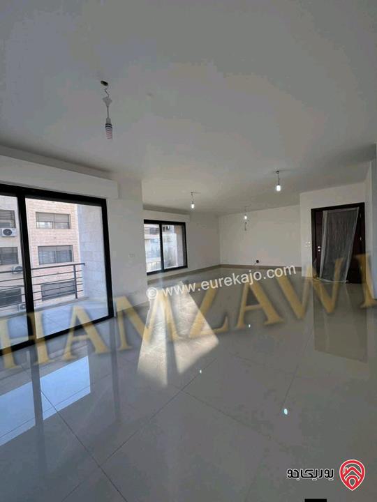 شقة طابق ثاني جديدة لم تسكن مساحة 175م للايجار في عمان - طريق المطار 