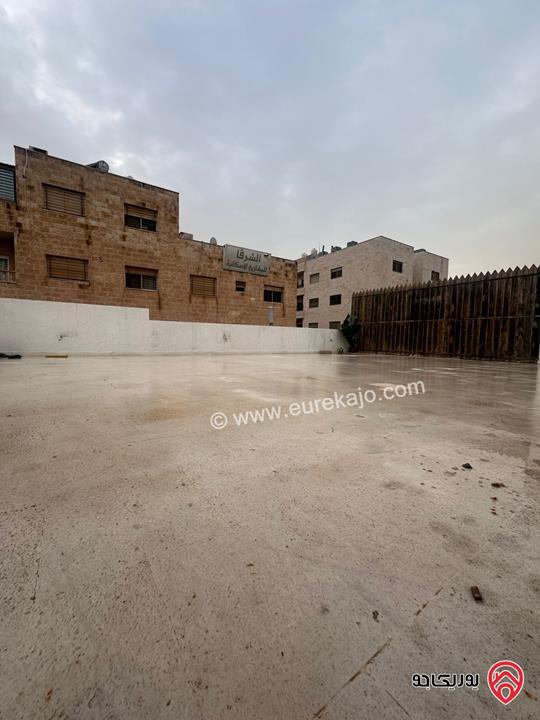 روف فارغ مساحة 100م للايجار في عمان - خلدا 