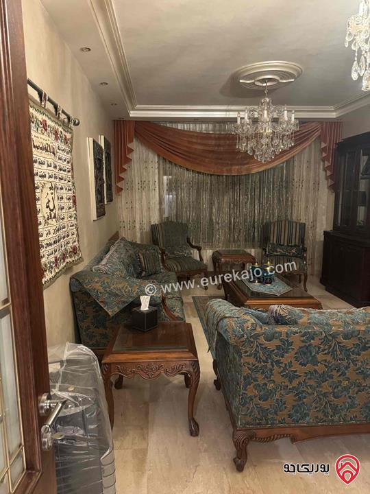 شقة ديلوكس مفروشة طابق ثاني مساحة 204م للايجار في عمان - الرابية
