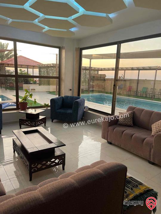 فيلا وشاليه مساحة الأرض 612م والبناء 180م للبيع في الغور اشارة العارضه