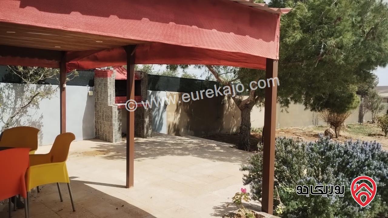 منزل مستقل مساحة 150م على أرض 1020م للايجار مفروش في الشوبك 