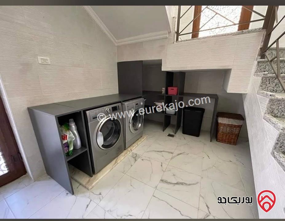 فيلا دوبلكس مساحة 460م على أرض 590م للبيع في الزرقاء - ضاحية المدينة المنورة