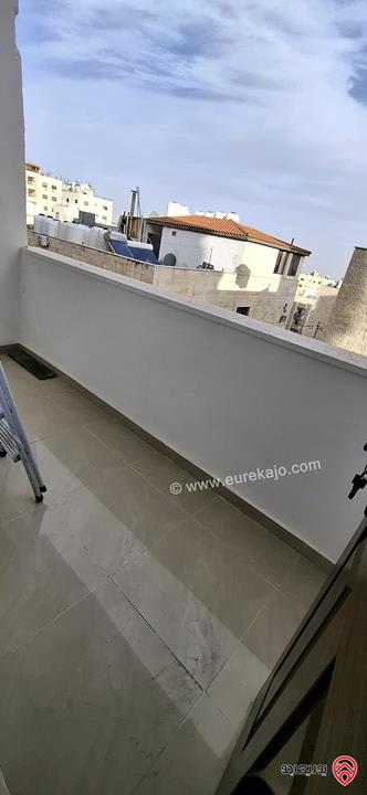 شقة طابق ثاني مساحة 100م² للبيع في عمان - ضاحية الرشيد