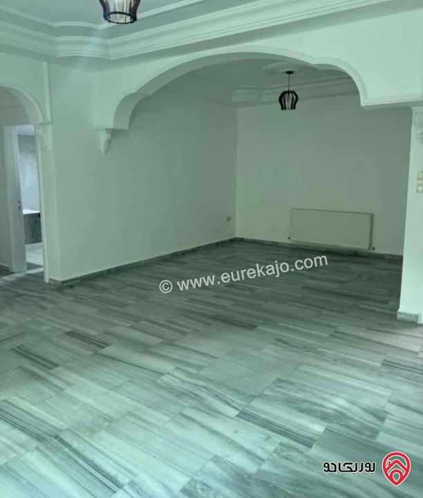 شقة مساحة 150م طابق ثاني للايجار في عمان - تلاع العلي شارع الجامعة