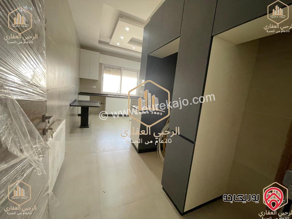 شقة طابق ثاني مساحة 190م للايجار في عمان - الرابية