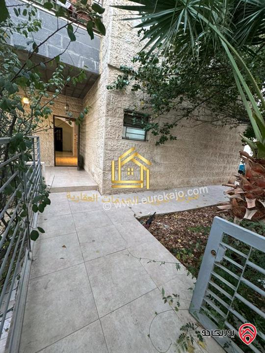 شقة فارغة أرضي مساحة 185م مع ترس 70م للإيجار في عمان - ضاحية الرشيد 