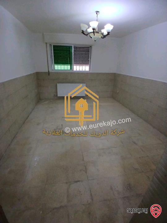 شقة فارغة مساحة 120م للإيجار في عمان - الدوار السابع 