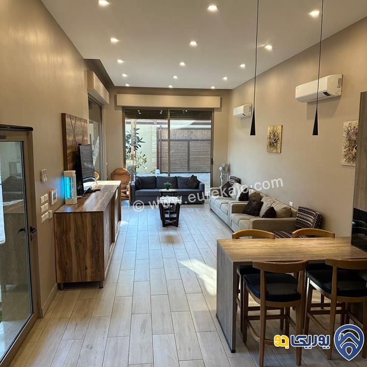 شاليه - مزرعة BENZ VILLA DEAD SEA مساحة الأرض 720م والبناء 250م للبيع في البحر الميت