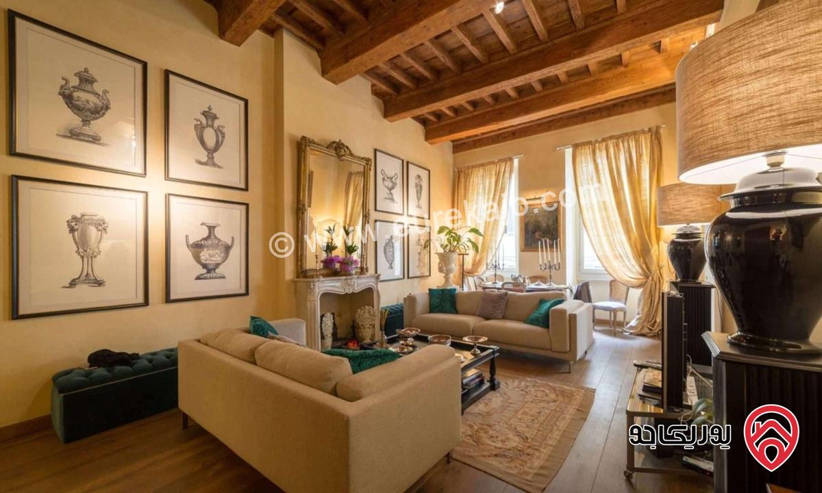 فيلا مساحة الارض1000 متر والبناء 2000 متر للبيع في عمان - دابوق