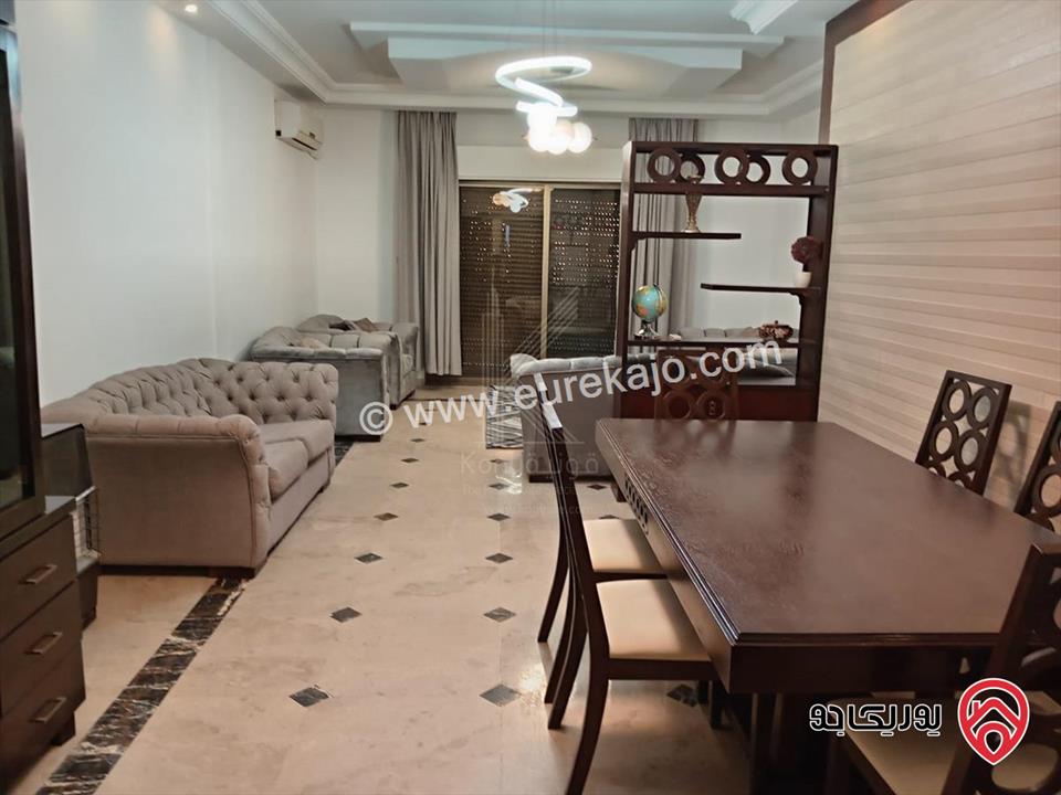 شقة تسوية مساحة 180م داخلي و 200م خارجي مفروشة للايجار في عمان - عبدون