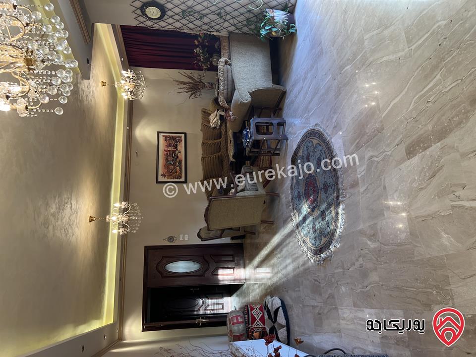 شقة فاخرة مساحة 220م طابق أول للبيع في عمان - تلاع العلي