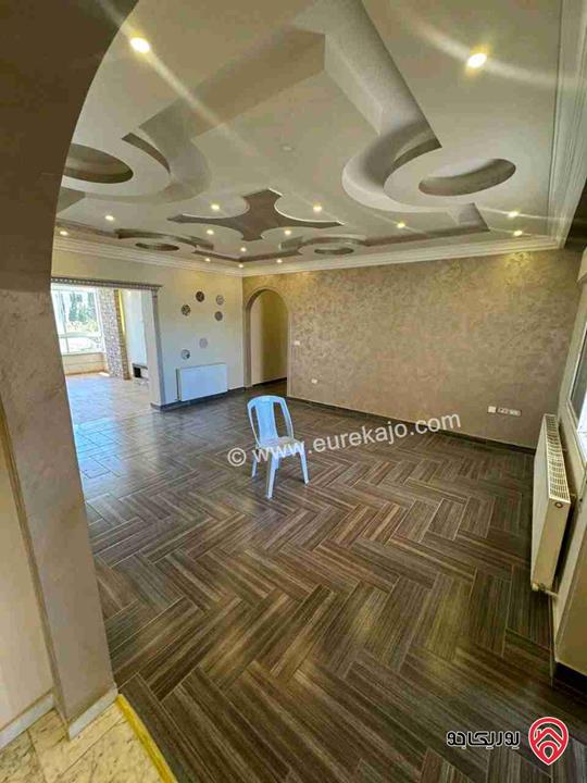 شقتين فارغتان طابقيات مساحة 310م للايجار في عمان - مرج الحمام