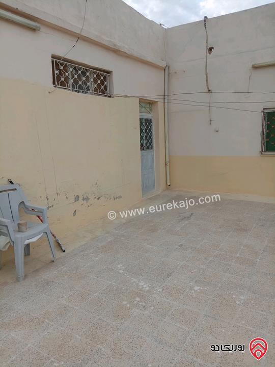 قطعة أرض مساحة 10 دونم و 704م للبيع في الزرقاء - بيرين