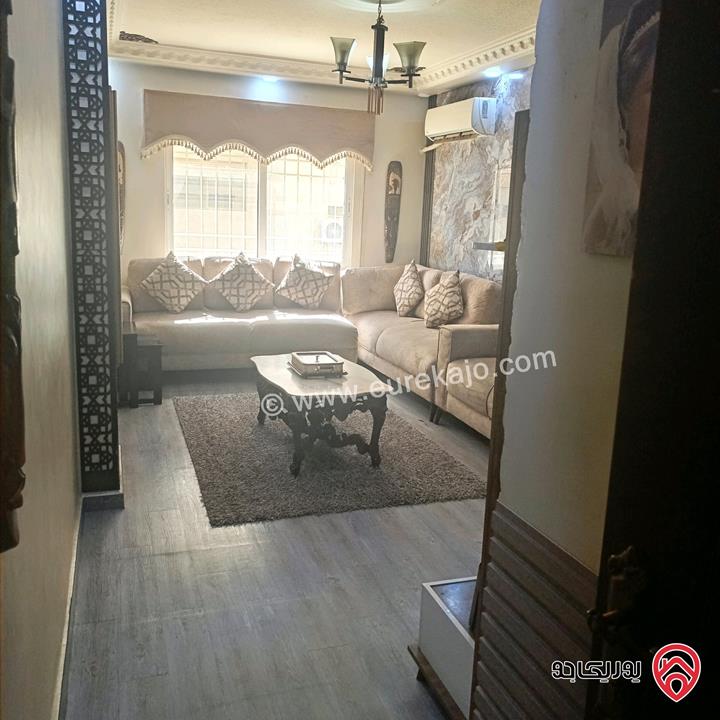 شقة مساحة 145م طابق أول للبيع في عمان - الجبيهة