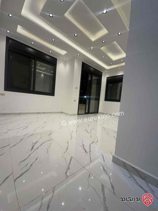 شقة طابق أرضي مساحة 185م للايجار في عمان - ام السماق 