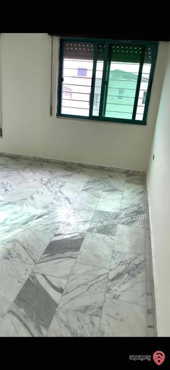 شقة فارغة مساحة 100م طابق ثالث للايجار في عمان - تلاع العلي الشمالي مقابل باب الجامعة الاردنية الرئيسي