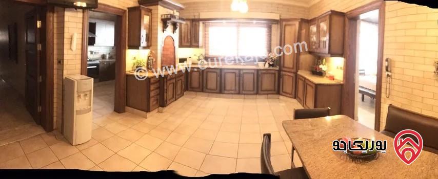 شقة مفروشة أرضية مساحة 360م مع حديقة 200م للايجار في عمان - الرابية