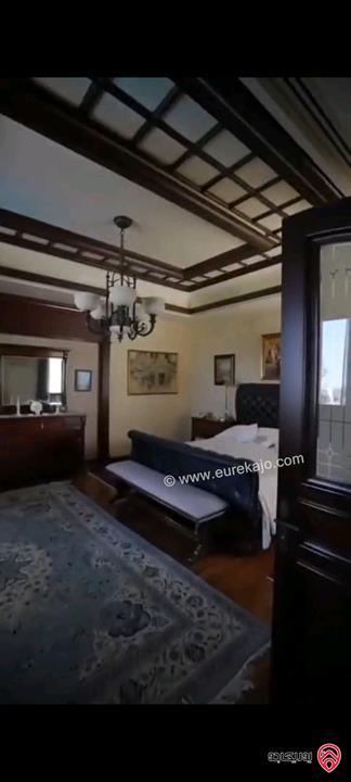 فيلا مساحة 1500م على أرض 1600م للبيع في عمان - الظهير