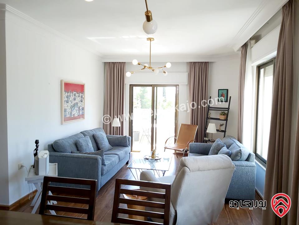 شقة مفروشة فخمة طابق أول مساحة 180م للايجار في عمان - الشميساني