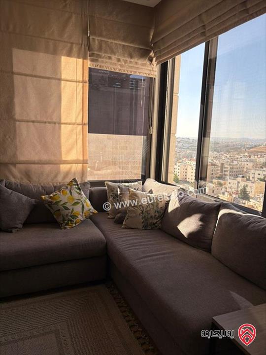 شقة فاخرة طابق ثالث مساحة 196م للبيع في عمان - ضاحية النخيل خربة سكا