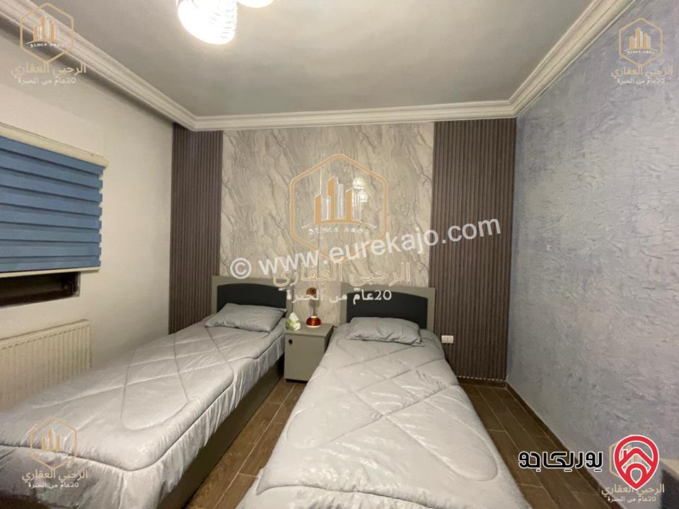 شقة طابق ثالث مع رووف سوبر ديلوكس مساحة 450م للايجار في عمان - خلدا