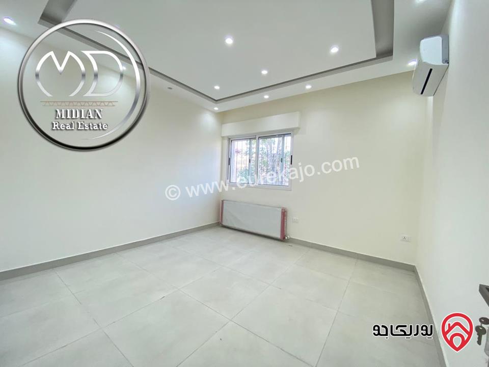 شقق فارغة للايجار في عمان - الرابية مساحات 180م تشطيبات و ديكورات عصرية فاخرة اطلالة جميلة بسعر مميز