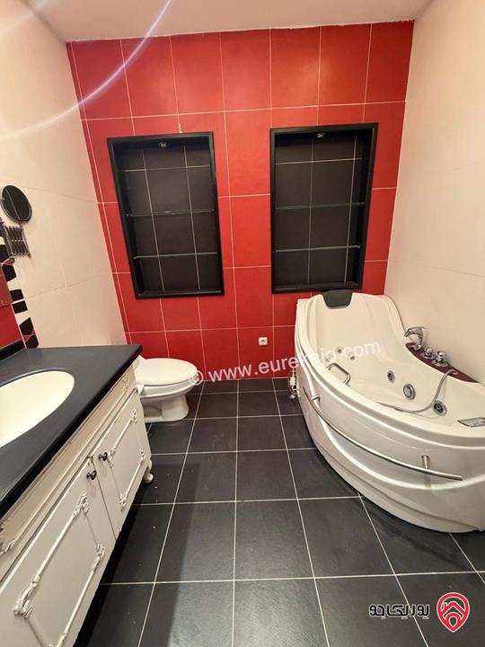 شقة طابقية فاخرة مفروشة او فارغة طابق ثاني مساحة 460م للإيجار في عمان - الجاردنز