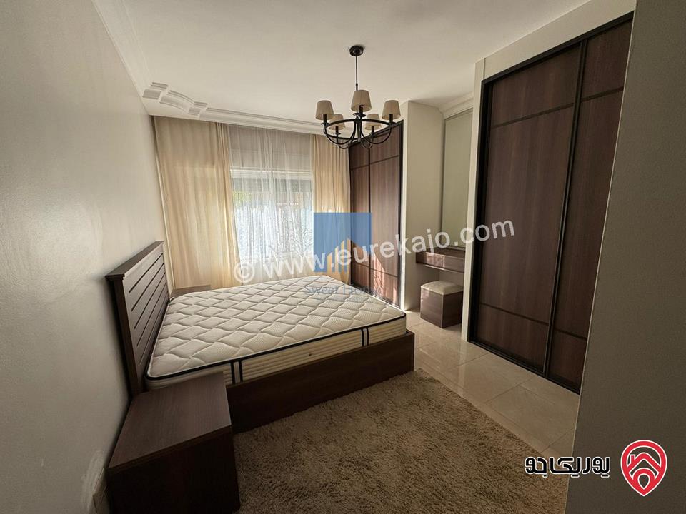 شقة مفروشة مساحة 94م مع ترس امامي 35م للبيع في عمان - ضاحية الأمير راشد