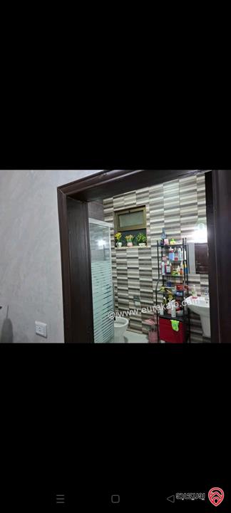 مزرعة مساحة الأرض 574م والبناء 100م مع مسبح للبيع في الجوفة غور الكفرين