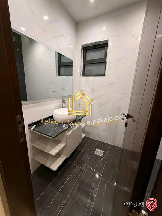 شقة جديدة كأنها لم تسكن مساحة 170م للإيجار في عمان - ضاحية النخيل