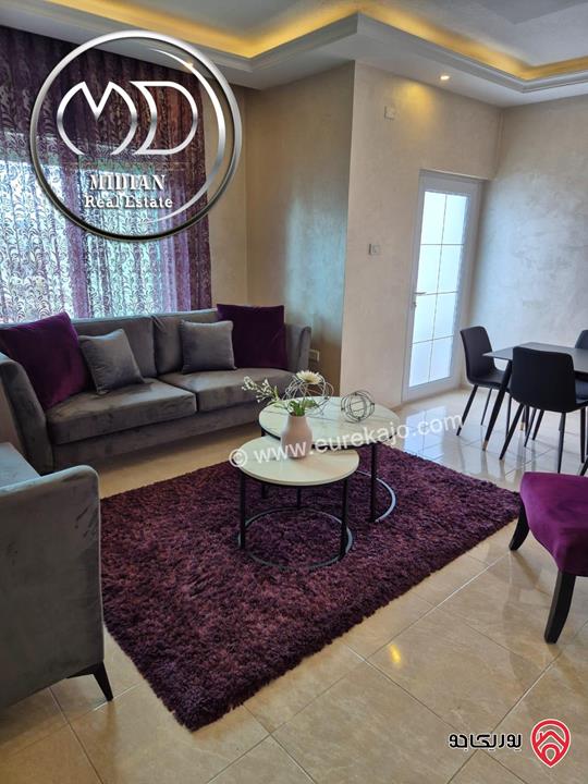 شقة فارغة للايجار في عمان - الجندويل مساحة 130م طابق ثالث تشطيبات ديكورات فاخرة اطلالة جميلة بسعر مميز