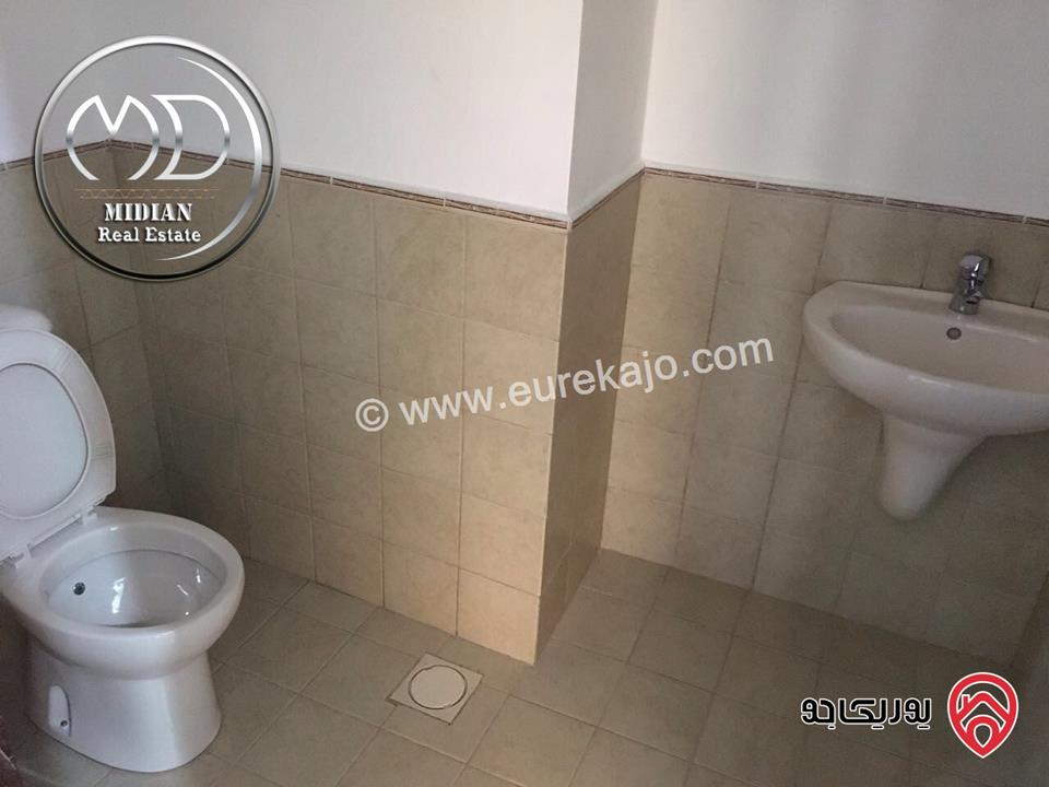 فيلا جديدة فارغة للايجار في عمان - الظهير مساحة 600م تشطيبات و ديكورات سوبر ديلوكس اطلالة جميلة بسعر مميز