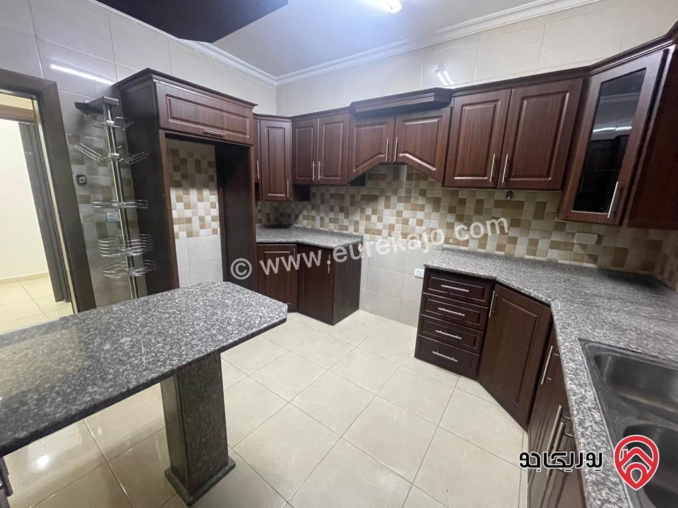 شقة فاخرة 168م طابق أول للبيع في عمان - البنيات وطريق المطار 