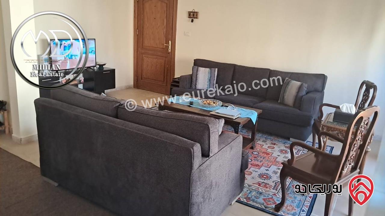 شقة للبيع في عمان - ام اذينة مساحة 100م طابق ثاني تصلح للاستثمار بسعر مميز