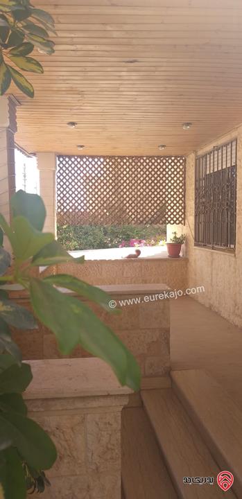 بيت مستقل مساحة 300م على أرض 415م للبيع في الزرقاء – جبل طارق ( تشطيبات جديدة )