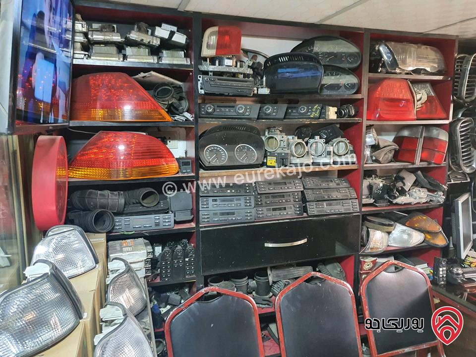 محل قطع غيار سيارات مساحة 60م للبيع في الزرقاء - شارع المصفاة