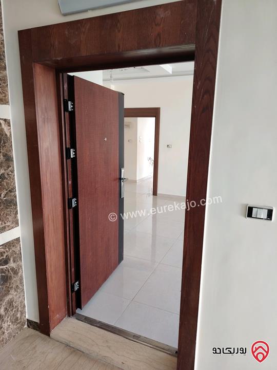 شقة مساحة 146م طابق ثاني للبيع في عمان - حي الصحابة