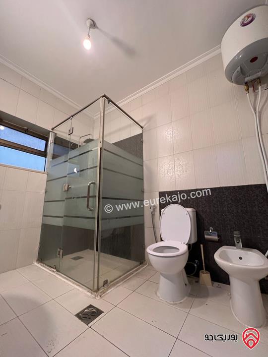 شقة طابق أول مساحة 230م للايجار في عمان - دابوق