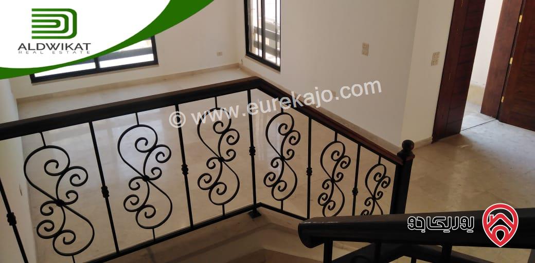 فيلا للبيع في عمان - عبدون مساحة البناء 450م ومساحة الارض 400م ومساحة الحديقة 50م