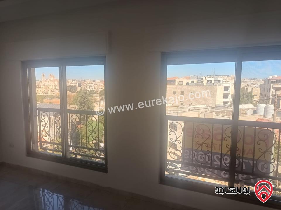 شقة مميزة طابق ثاني مساحة 174م للبيع في عمان - خلدا