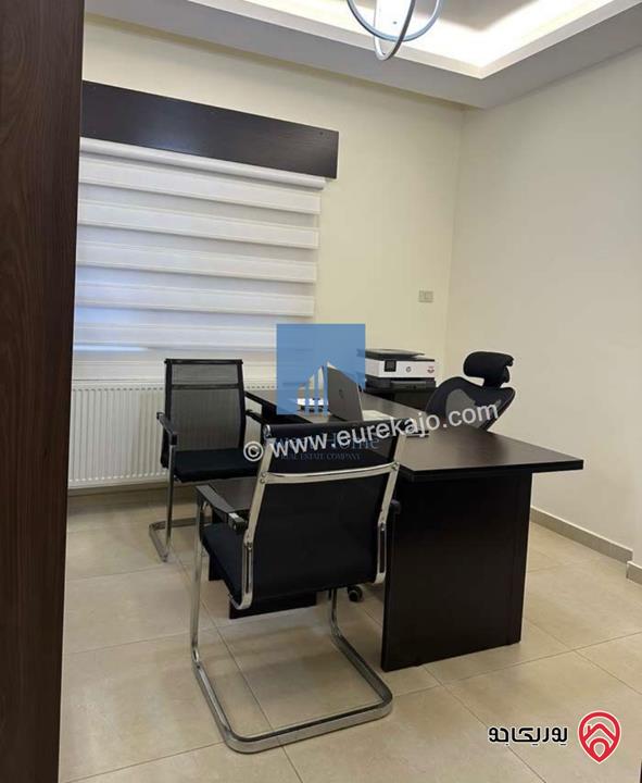 شقة مفروشة طابق ثالث 150م تشطيب سوبر ديلوكس للبيع في عمان - خلدا