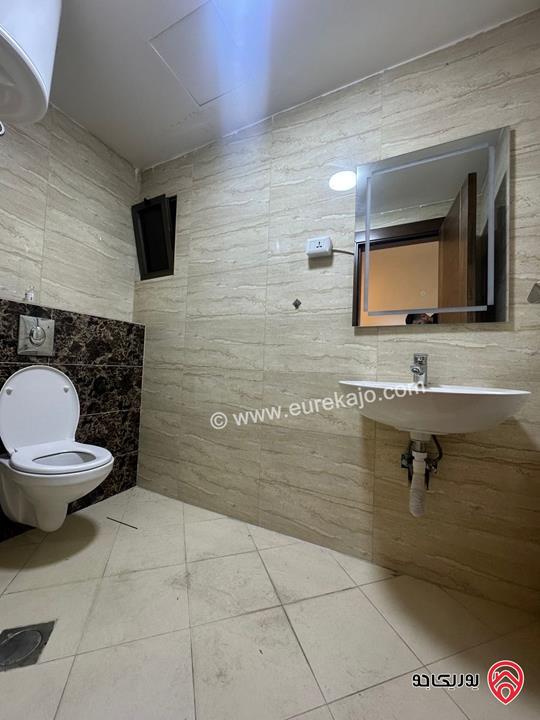 شقة طابق ثالث مساحة 120م للايجار في عمان - ام السماق 