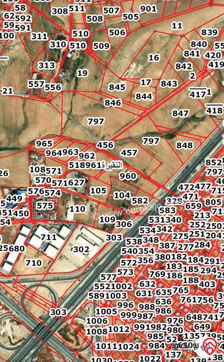 أرض مساحة 10 دونم للبيع في عمان - الموقر على الشارع الرئيسي واجهة كبيرة 