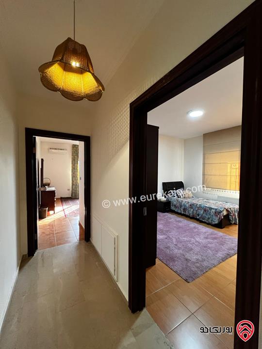 شقه طابق اول 220م مميزه سوبر ديلوكس للبيع في عمان - الشميساني 