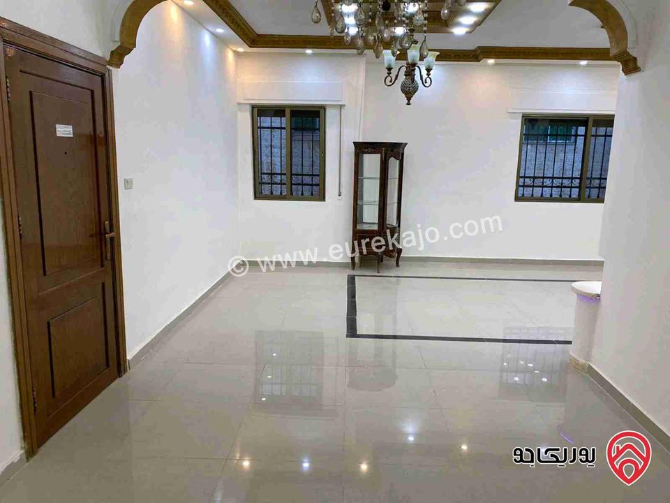 شقة مساحة 170م للبيع تصلح للسكن او الاستثمار في عمان - الياسمين