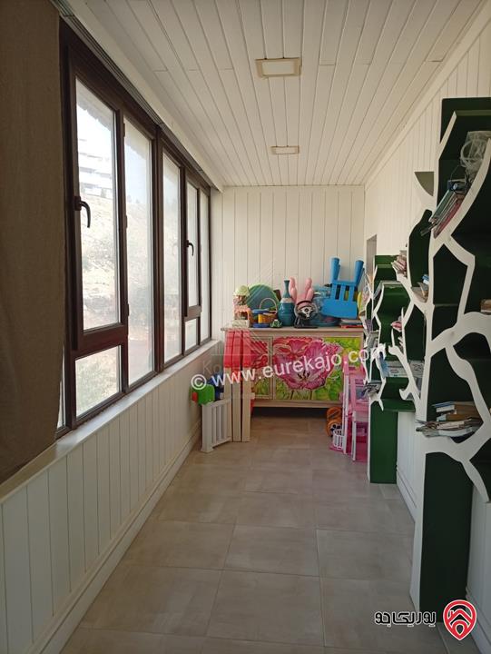 فيلا متلاصقة فاخرة مساحة 480م على أرض 380م للبيع في عمان - الكرسي