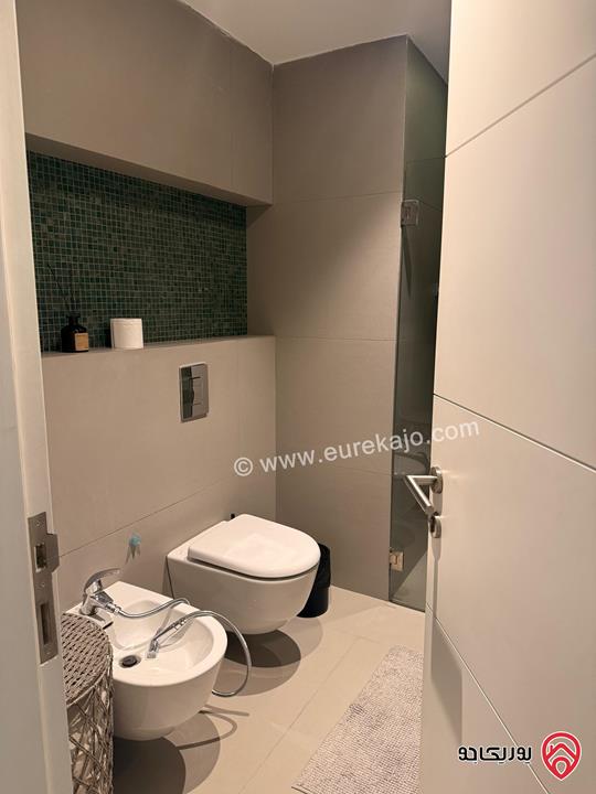 شقة فاخرة مفروشة طابق أرضي مساحة 123م للايجار في عمان - عبدون