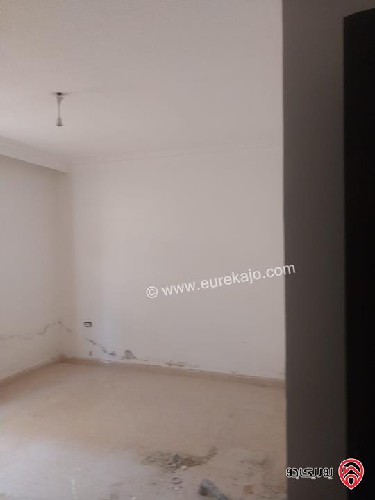 شقة طابق أرضي مساحة 120م داخلي و 150م خارجي للبيع في عمان - ضاحية الرشيد