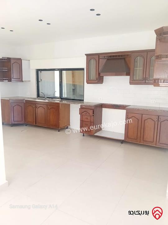 شقة طابق أول مساحة 175م للإيجار في عمان - تلاع العلي بسعر ممتاز من المالك