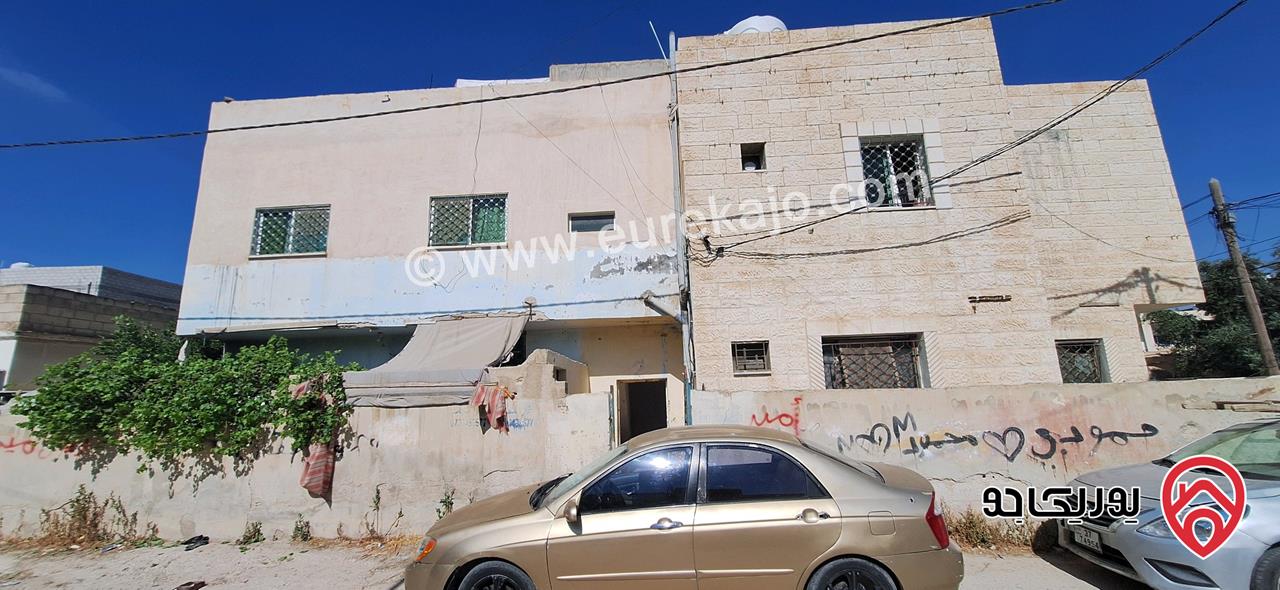 عمارة سكنية اربع شقق للبيع في المفرق حي الحسين